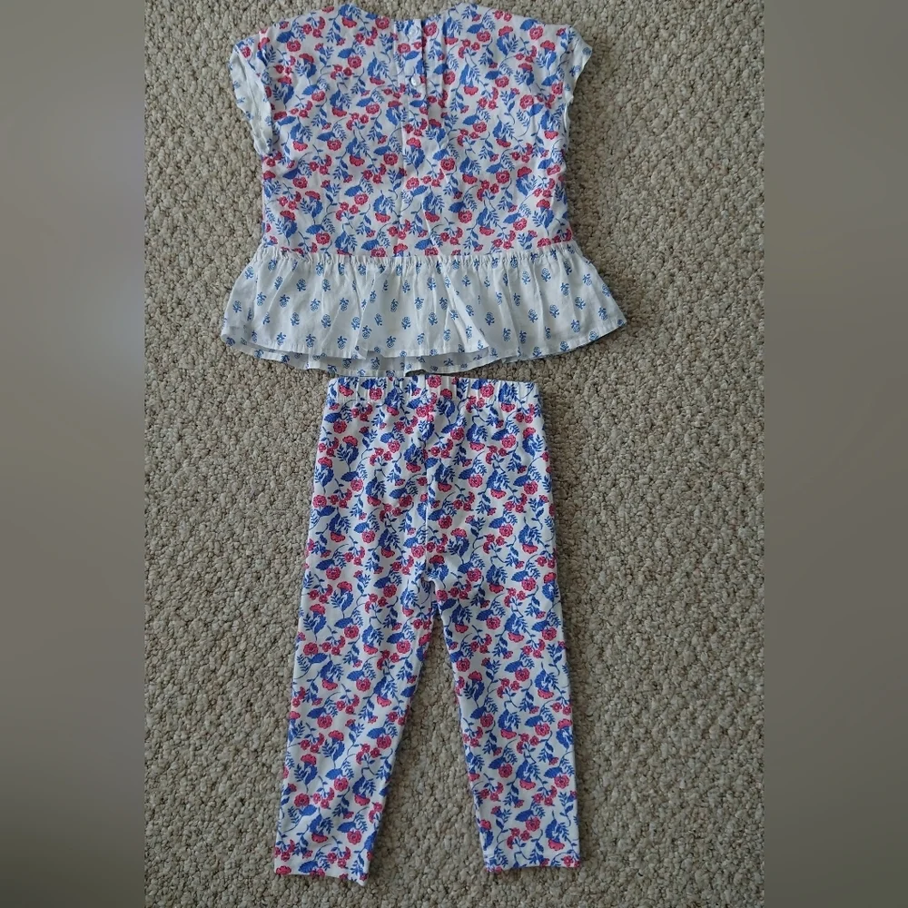 GAP kids floral outfit in pink & blue floral size 4